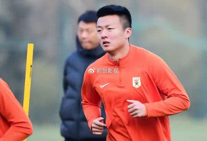 开云体育-鲁能99青训的“独苗”还在等，这次他能抓住救命稻草吗？|赵剑非|佩德罗-阿尔瓦罗|山东泰山|陈泽仕|彭啸_新浪体育_新浪新闻